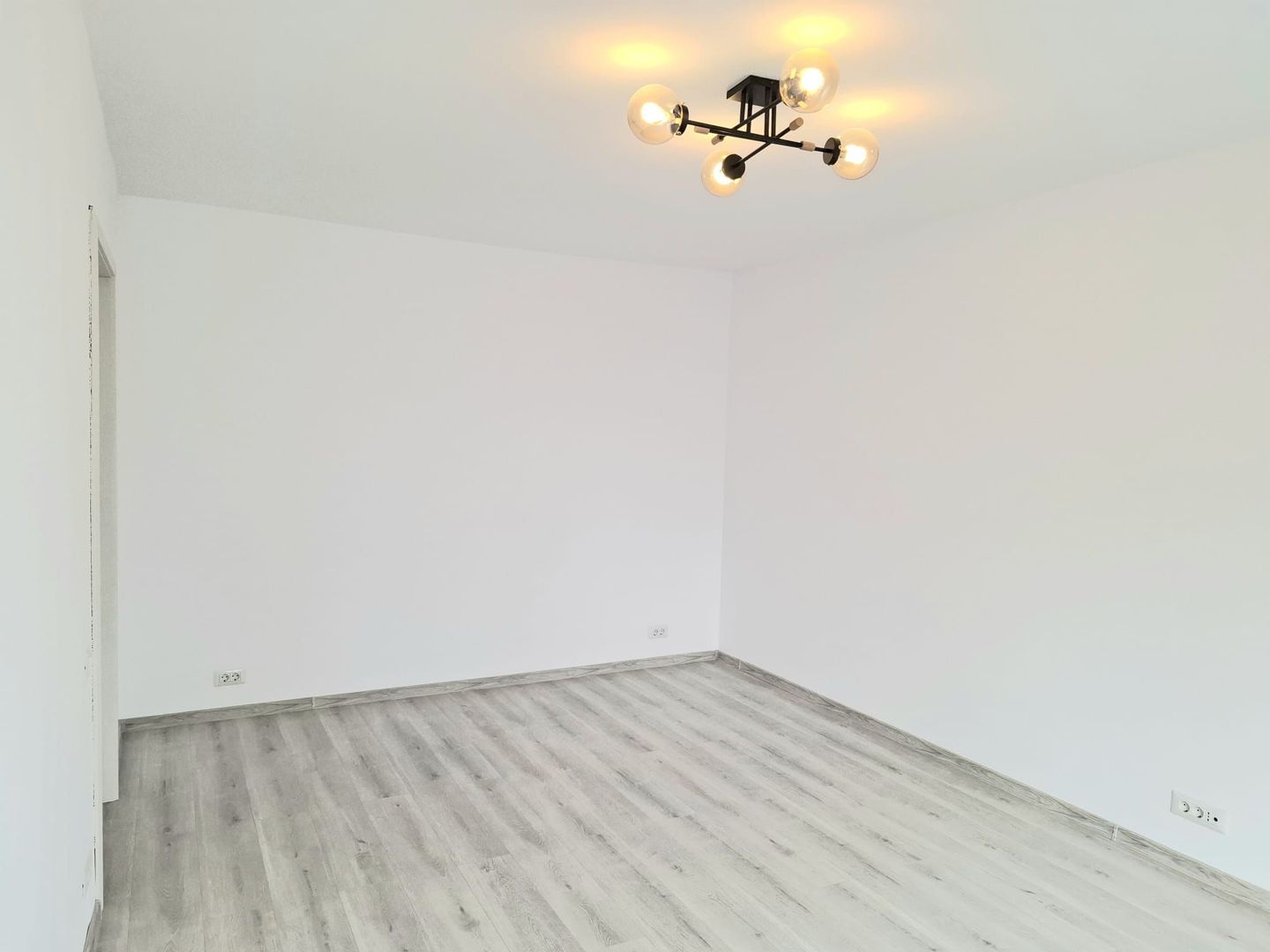 Gars decom 34, 31 mp, et 4/10, complet renovată, Theodor Pallady 6 - Poză 12