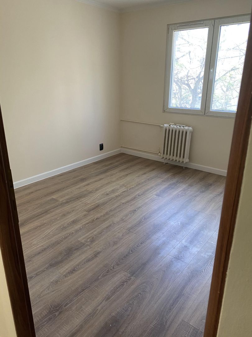 Inchiriere apartament mobilat și utilat 3 camere zona Titan Negociabil - Poză 6