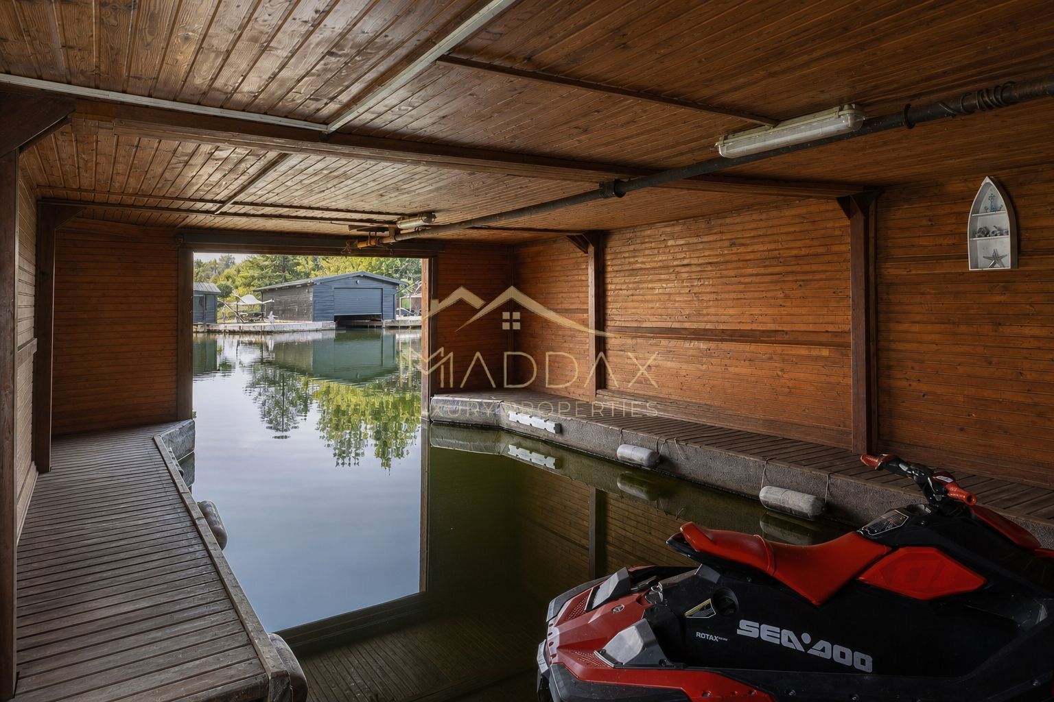 Vila Exclusivista cu 5 camere *3000mp curte si deschidere la lac* // Snagov - Poză 2
