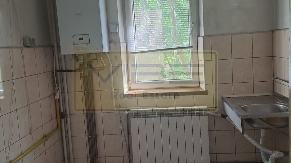 Tudor Vladimirescu -etaj 1- 51 mp! - Poză 5