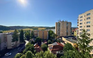 Apartament 2 camere 47,5 M² + balcon 7,5 M² cu priveliste Simeria - Poză 12