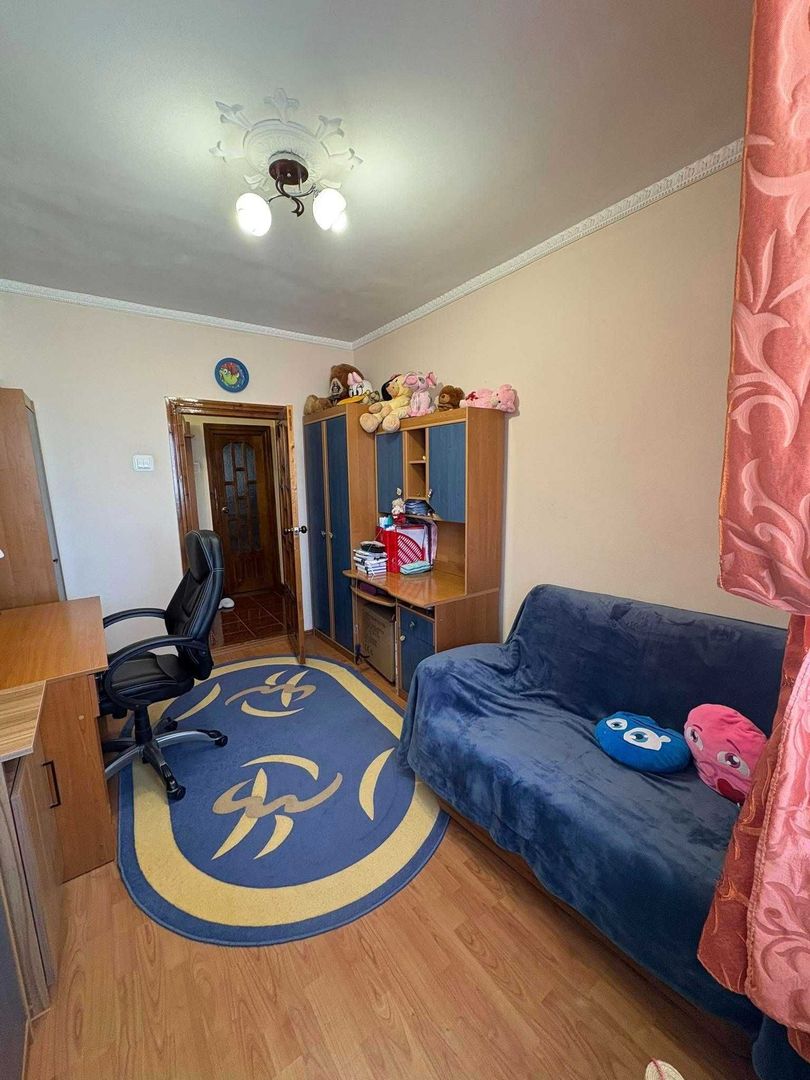 Apartament 3 cam, Micro 18, 2 băi, mobilat si utilat - Poză 3