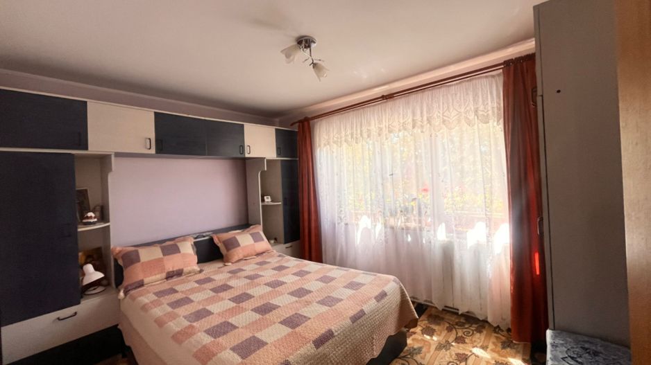Apartament cu 4 Camere de Vânzare I Suceava/George Enescu I 105.000E - Poză 1