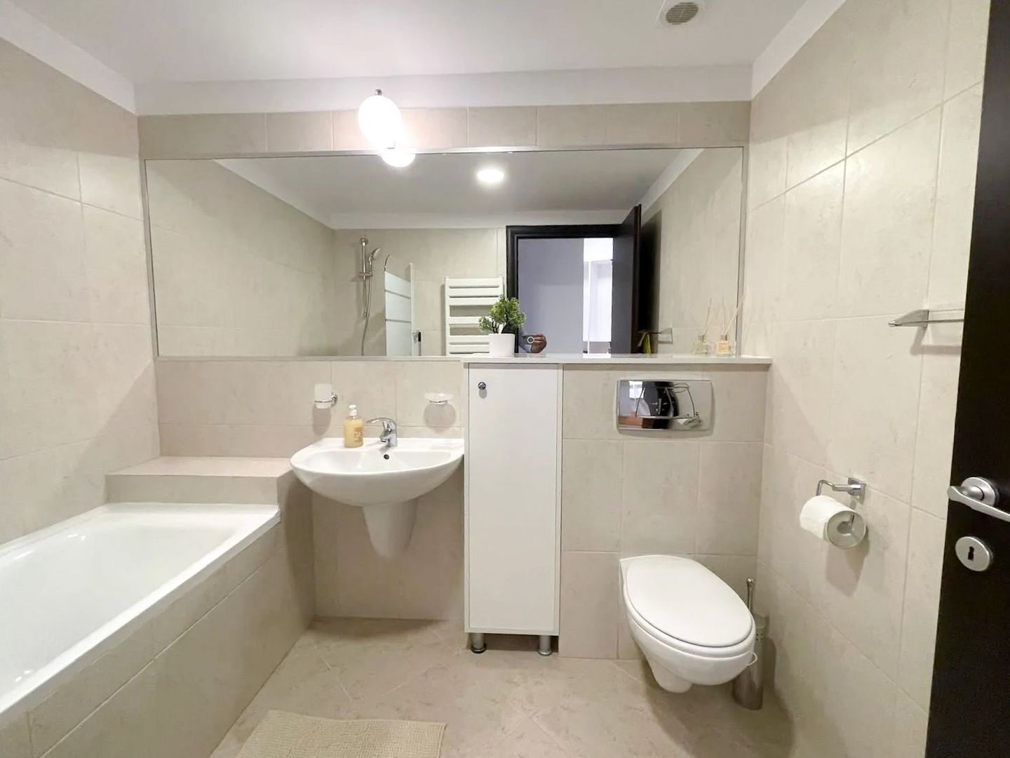 Rent I 2 Bedroom Apartment I Herastrau | 110 m | 2 Terraces I Parking - Poză 10