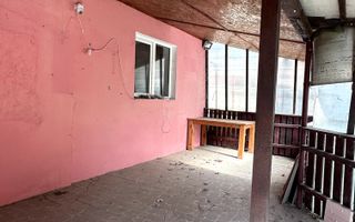 Casa cu anexe si pivniță | Teren intravilan generos | Sannicolau Roman - Poză 2