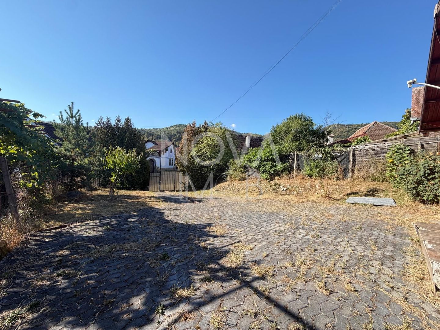 CASA DE VACANTA CU TEREN GENEROS, VALE – SALISTE - Poză 22