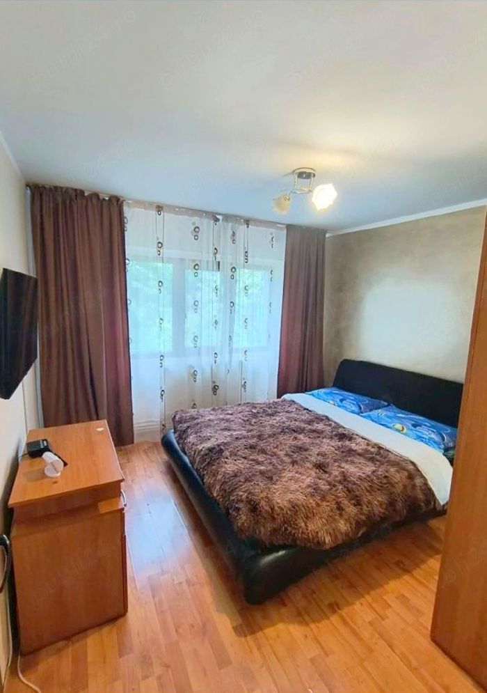 De inchiriat apartament 3 camere Micro 16, 450 euro - Poză 5