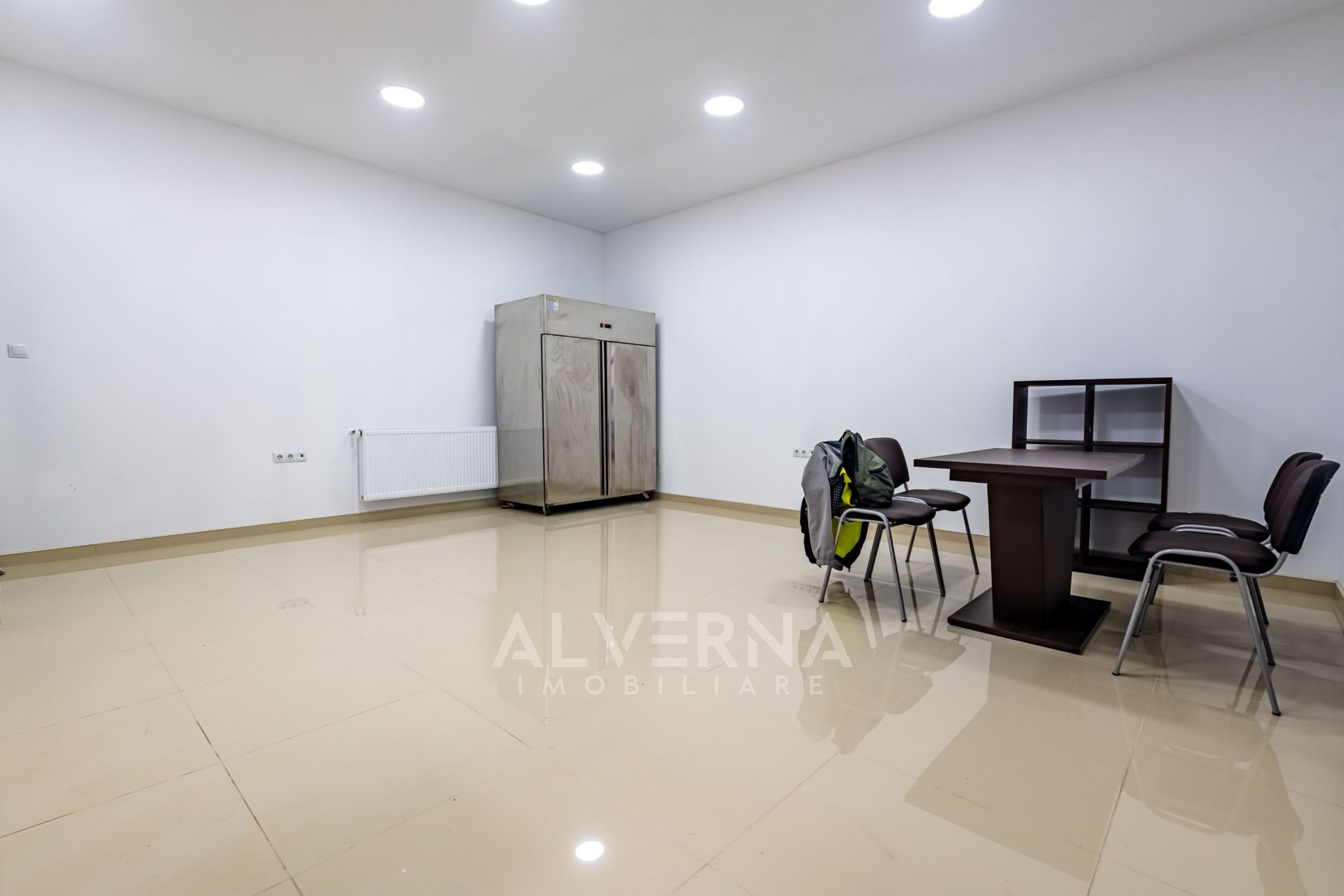 Spatiu recent renovat | 87mp | curent trifazic | zona ultra centrala - Poză 6