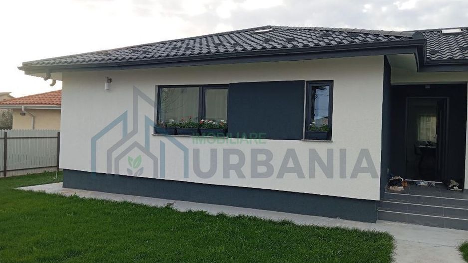 Casa de vanzare Breazu - Poză 1