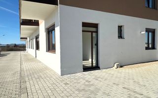 Apartament 2 camere 60 mp cu geam la baie lângă Paradisul Acvatic - Poză 8
