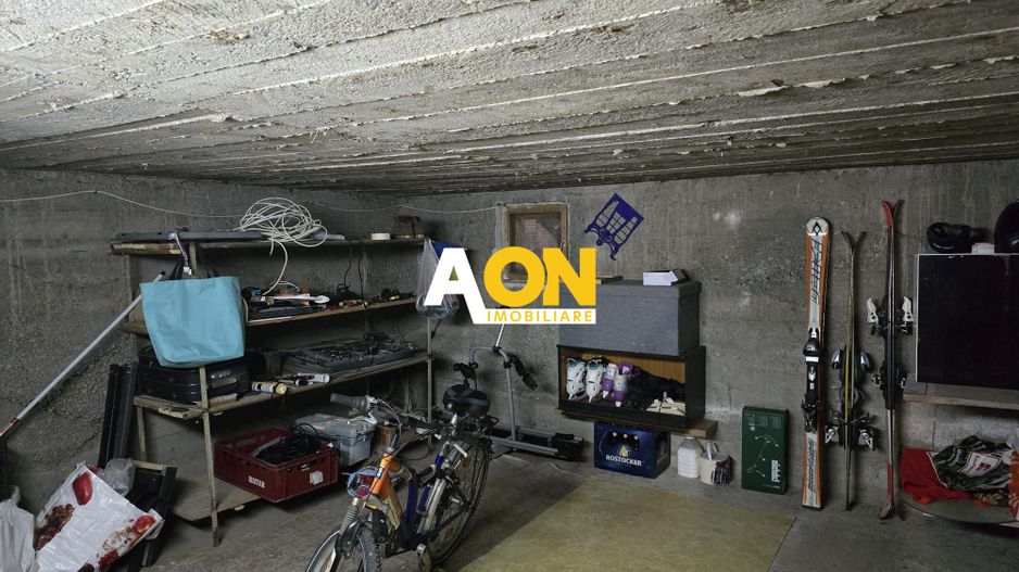 1/2 Duplex Zona Centru, 7 Camere, 310mp Teren - Poză 28