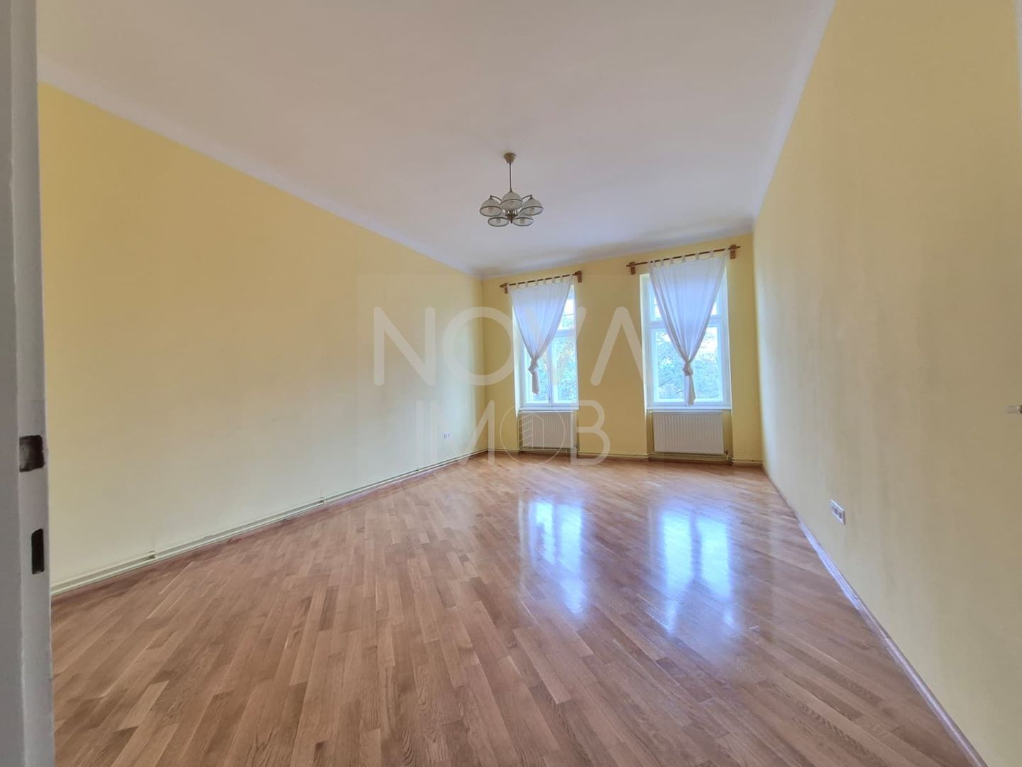 Apartament 4 camere, Str. Cetatii - Sibiu - Poză 2