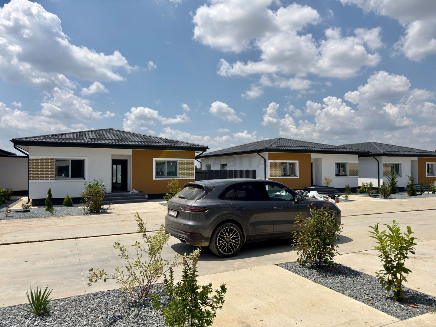 Casa 4 camere pe parter-Tunari | Teren 400 mp - Poză 27