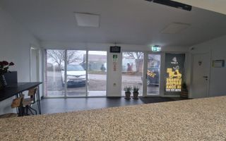 CASA MODERNA +  SPATIU COMERCIAL  AFACERE LA CHEIE - Poză 24