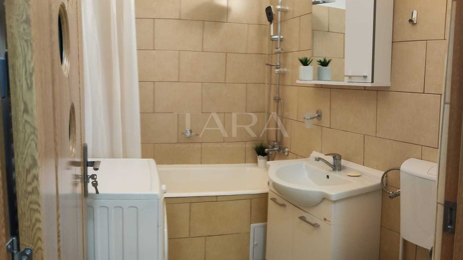 Apartament cu 2 camere de vânzare - Gheorgheni - Poză 6