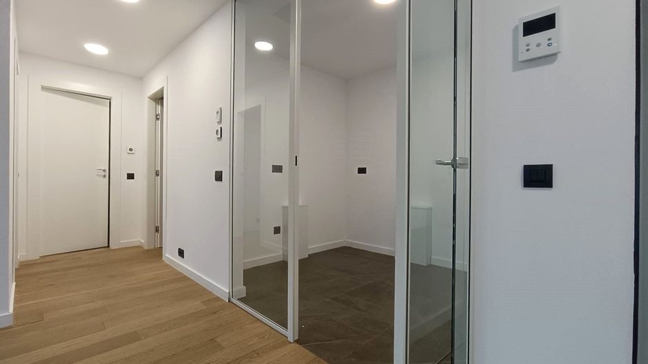 Apartament deosebit cu parcare subterana zona ONE Harastrau Towers - Poză 6