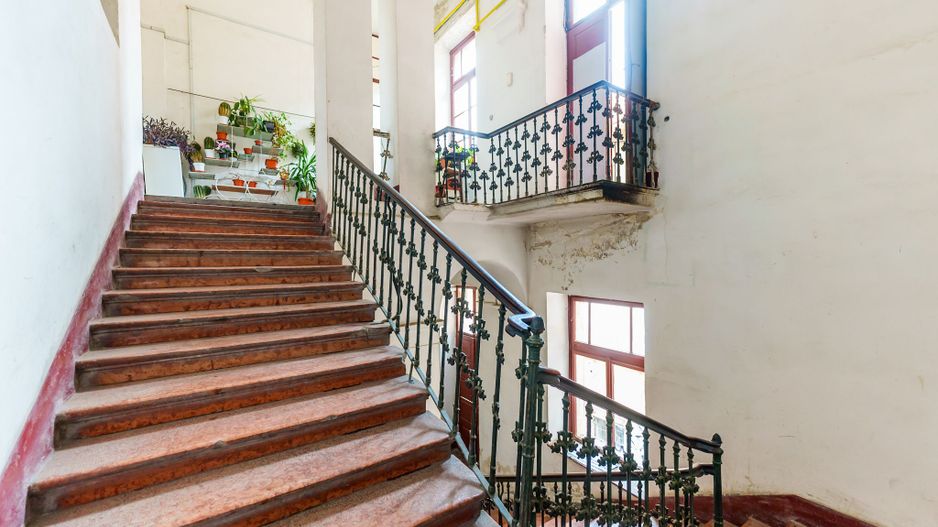 PROPRIETATE VANDUTA! Apartament ultracentral Teatru - Poză 2