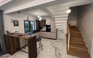 Casa P+1+mansarda - Poză 3