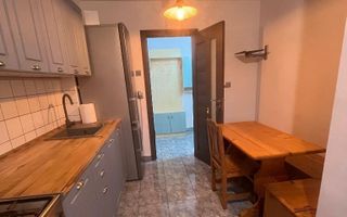 Apartament cu 3 camere, decomandate, Mărăști, zona Fabricii. - Poză 3