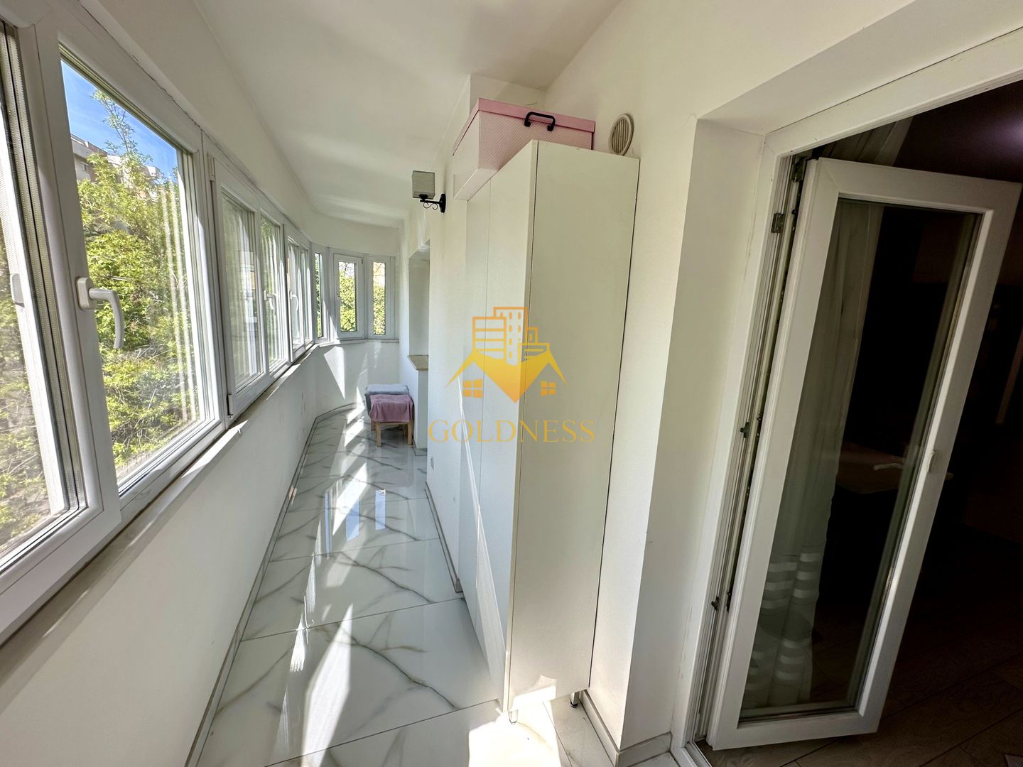 2 camere decomandate, Piata Marasti, Dorobantilor, OMV, The Office - Poză 9