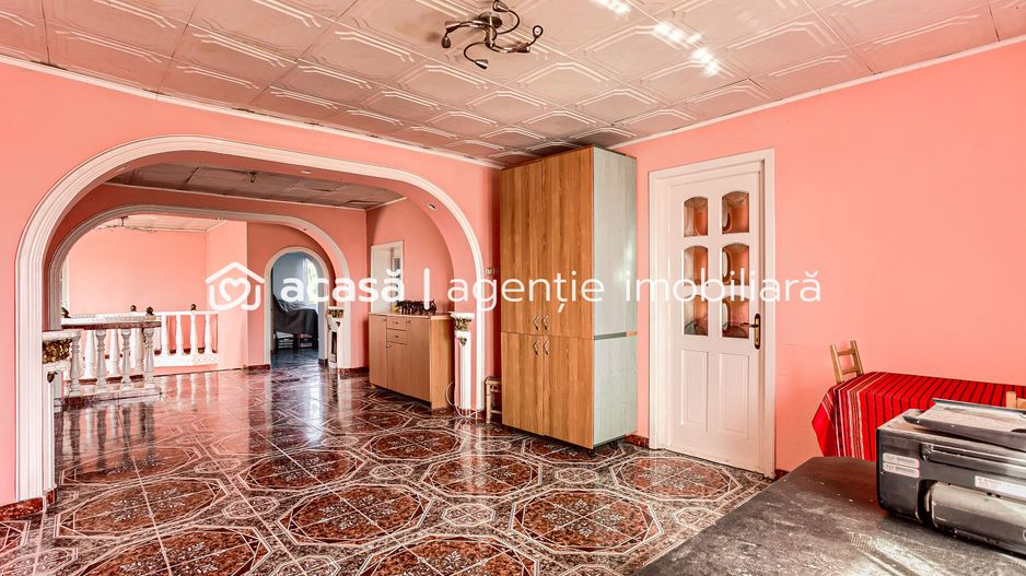 PRET REDUS! Casa la Macea - Poză 3