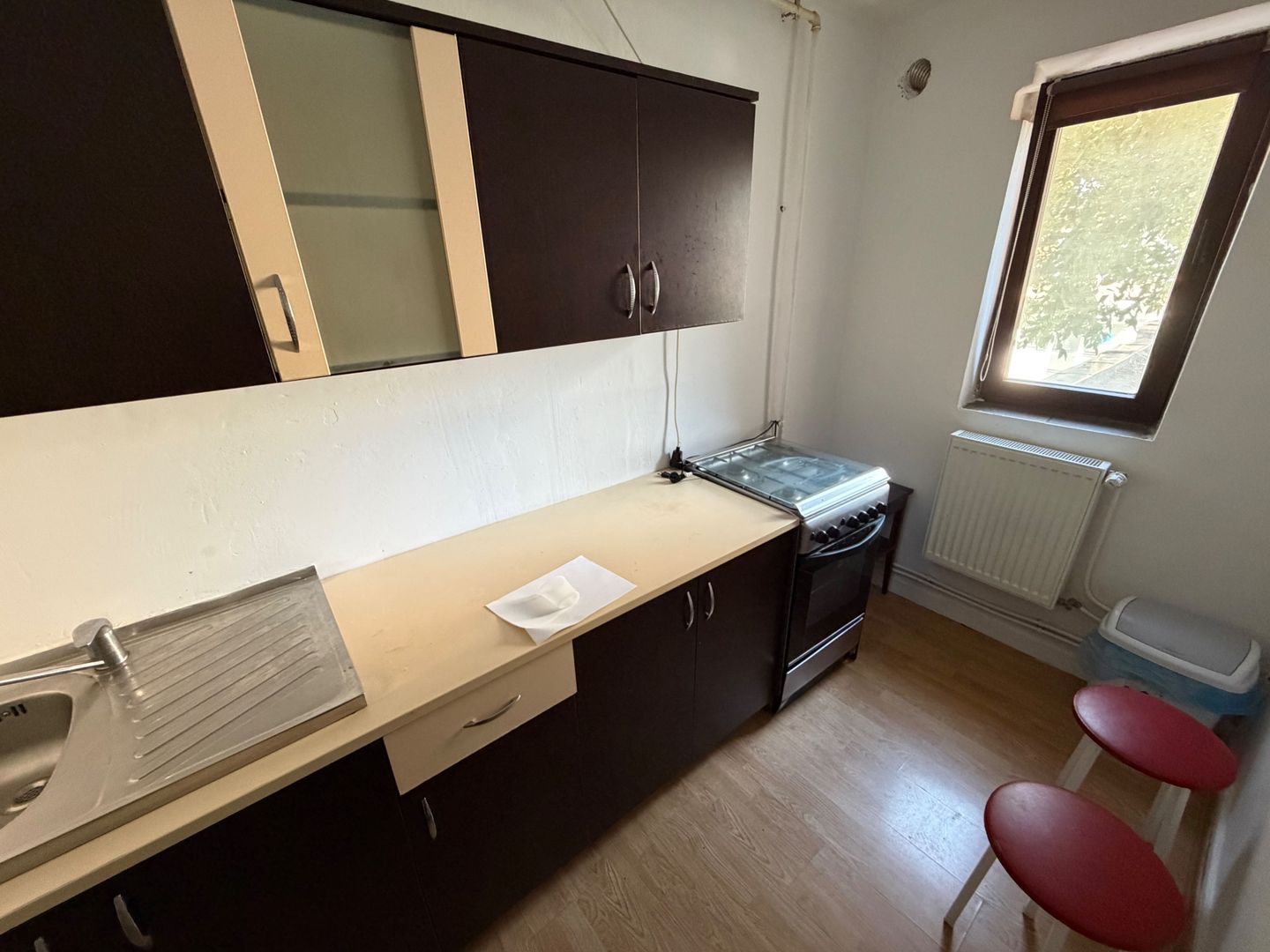 Apartament 2 camere de inchiriat, etaj 1 - zona Cetate - Poză 6