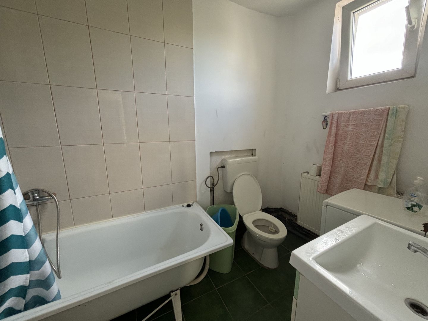 Casa cu 2 apartamente zona Mehala - Poză 8