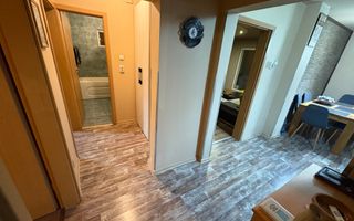 Apartament cu 3 camere in zona Sagului - Poză 5