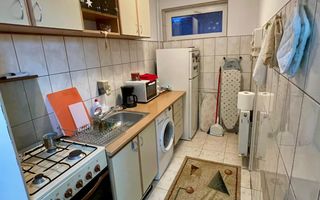 Garsoniera Pajura Spatioasa - Poză 5