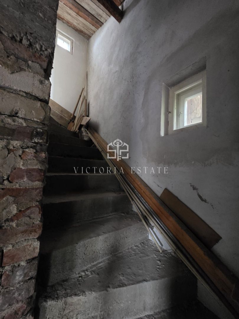 Casă de vânzare în Ploiești 4 camere - Poză 7