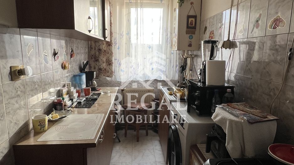 Apartament 2 camere de vânzare – Micro 7, Strada Pinilor | Etaj 10/10 - Poză 4