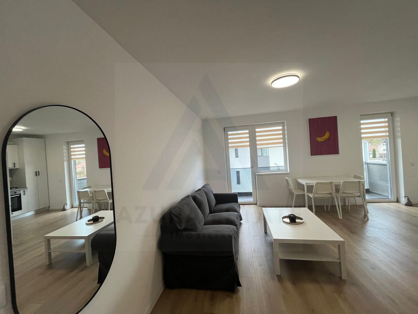 Apartament premium 3 camere 65 mp utili balcon 7 mp parcare Selimbar - Poză 3