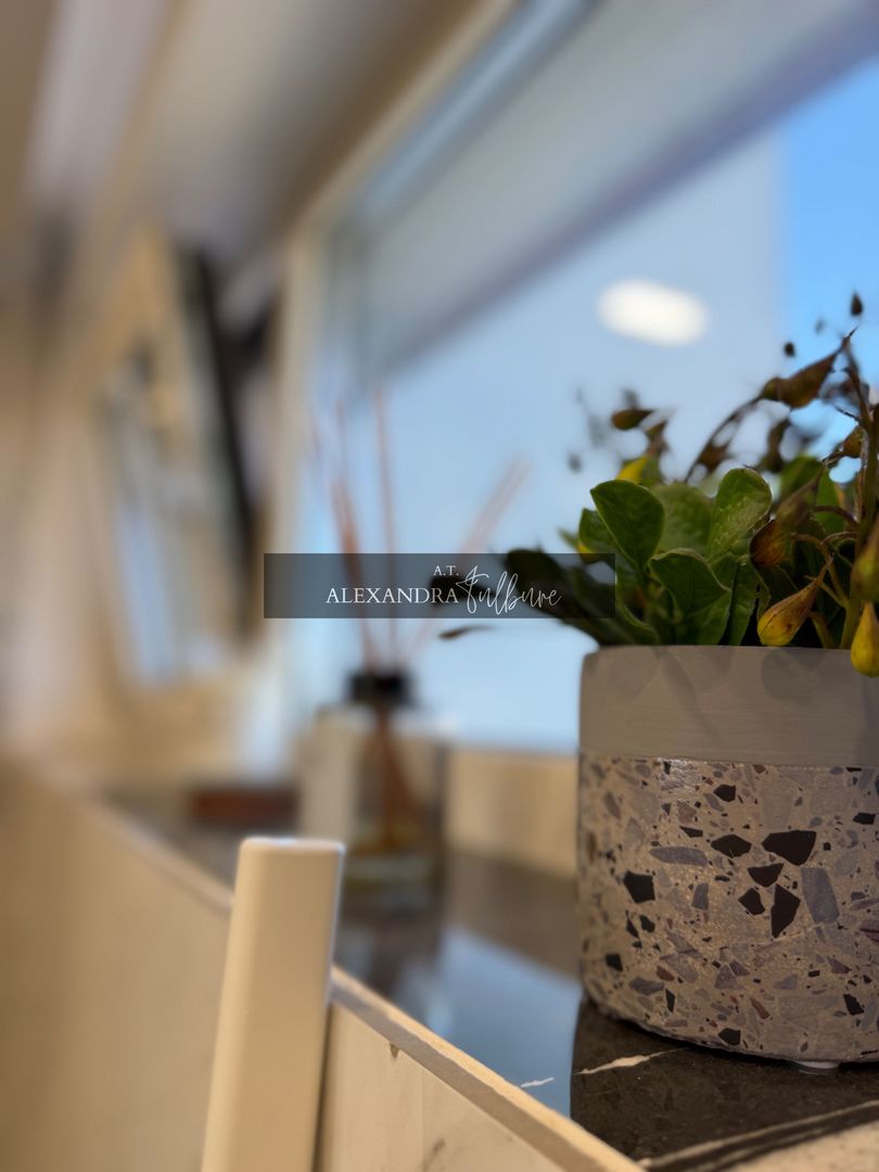Apartament PREMIUM cu curte, terasă și lift cu acces direct în living - Poză 48