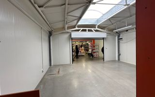 Spatii comerciale de inchiriat in PIATA DELFINULUI - Poză 5