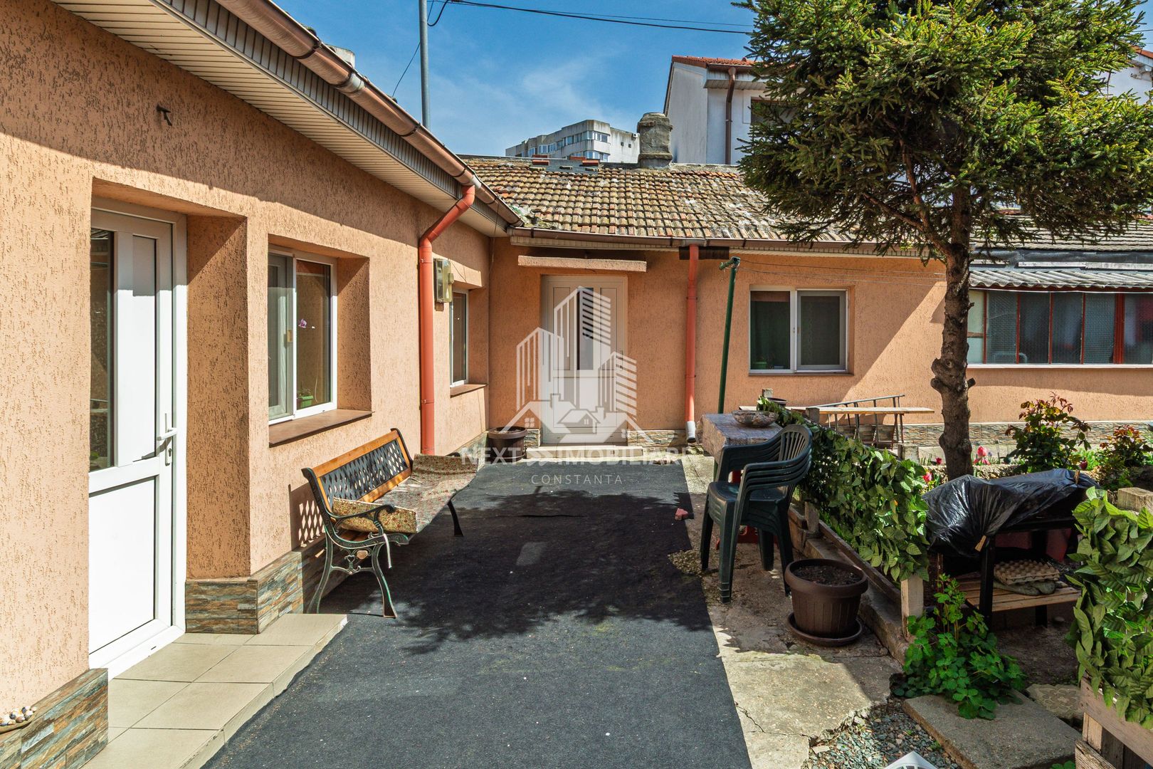 Casa 5 camere La sol  si Spatiu comercial stradal, Trocadero - Poză 5