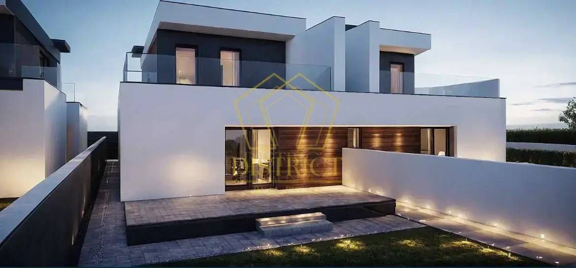 Duplex cu 4 camere despartit prin camera tehnica I Comision 0% I Giarmata Mare - Poză 1