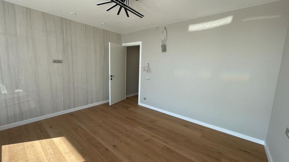 Penthouse în Lacul Tei cu vedere panoramica spre lac - Poză 8