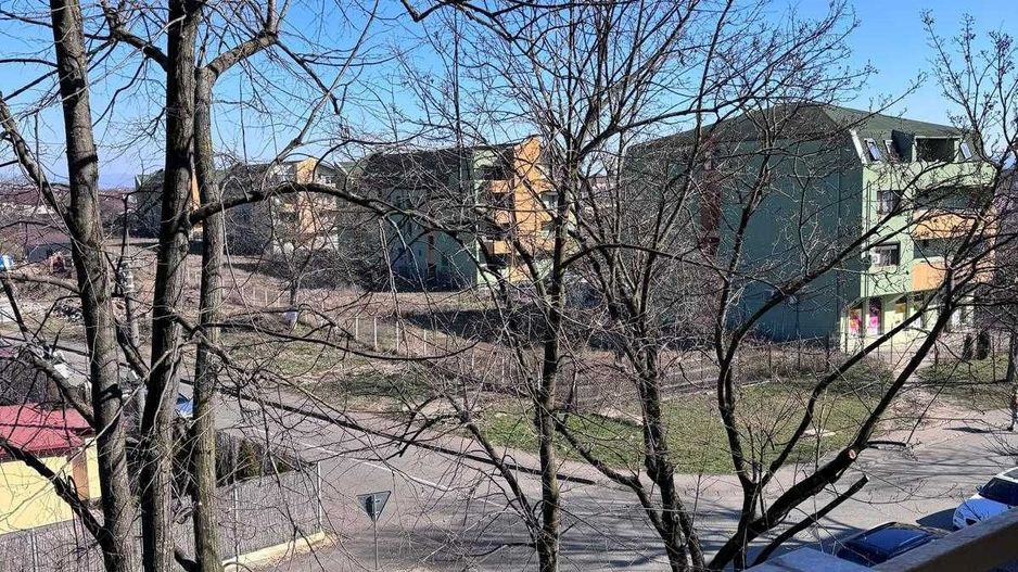 BRASADAS vinde ap 2 cam etaj 3/4 in Carpati 1. - Poză 7