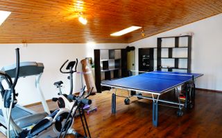 Vila deosebita cu 6 camere, zona Aparatorii Patriei, Sector 4 - Poză 17