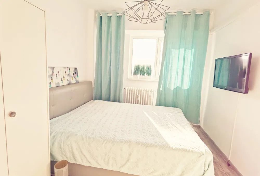 AP. 3 CAMERE MILITARI, BUCATARIE INCHISA, MODERN, METROU 5 MINUTE - Poză 1