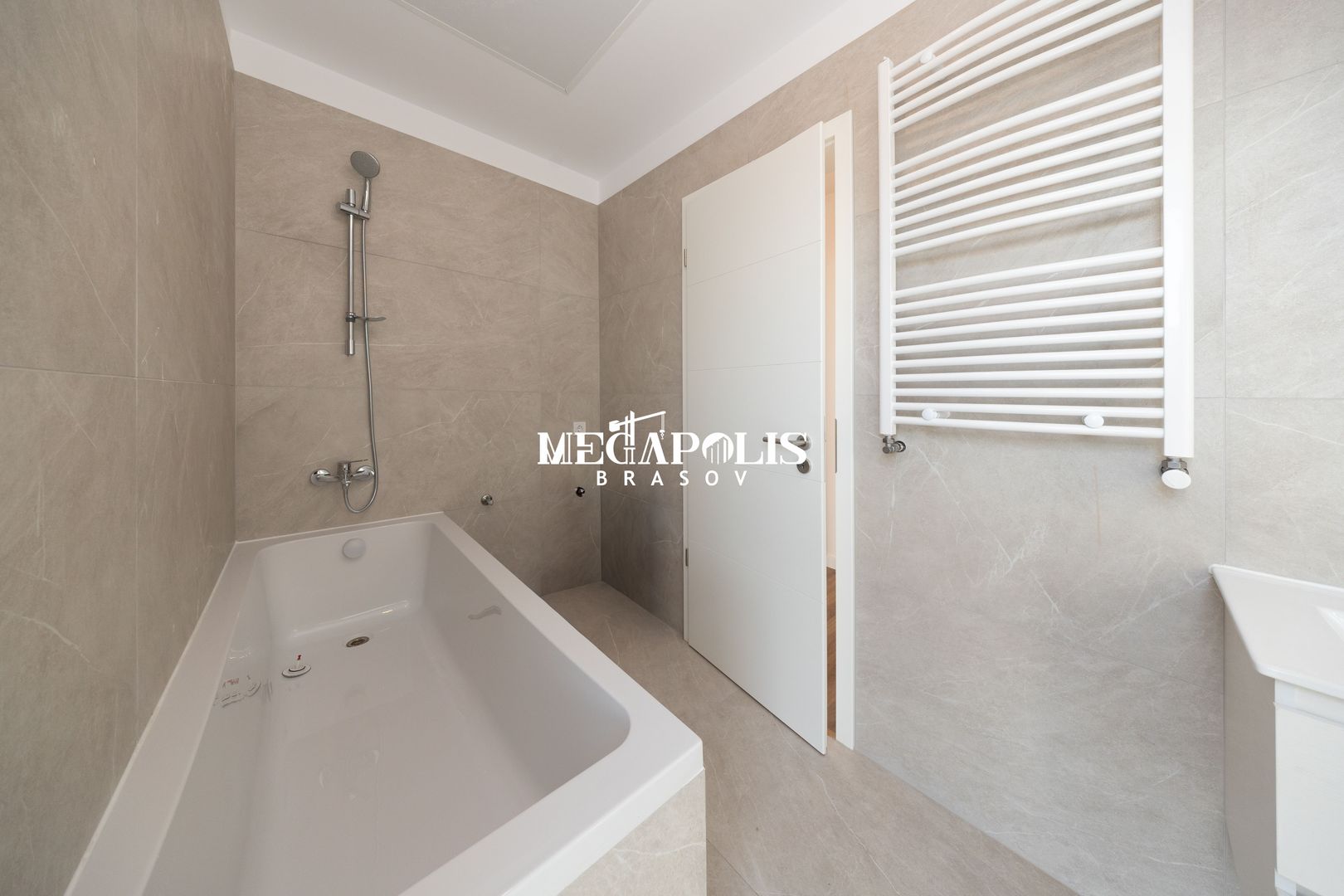 Apartment Premium | Zona Astra | 67 MP - Poză 12