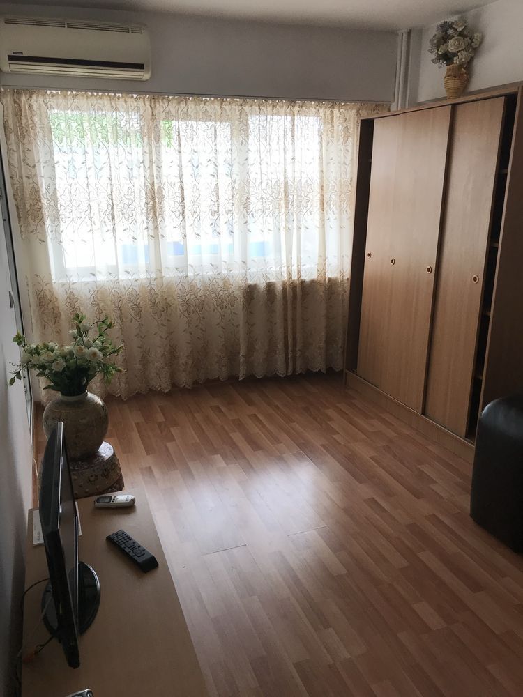 Garsoniera 2 minute de metrou Brancoveanu - Poză 1