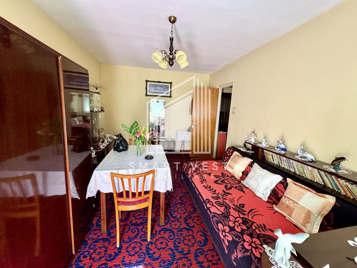 Apartament luminos, bine întreținut cu 3 camere, Carpați 1 - Poză 2