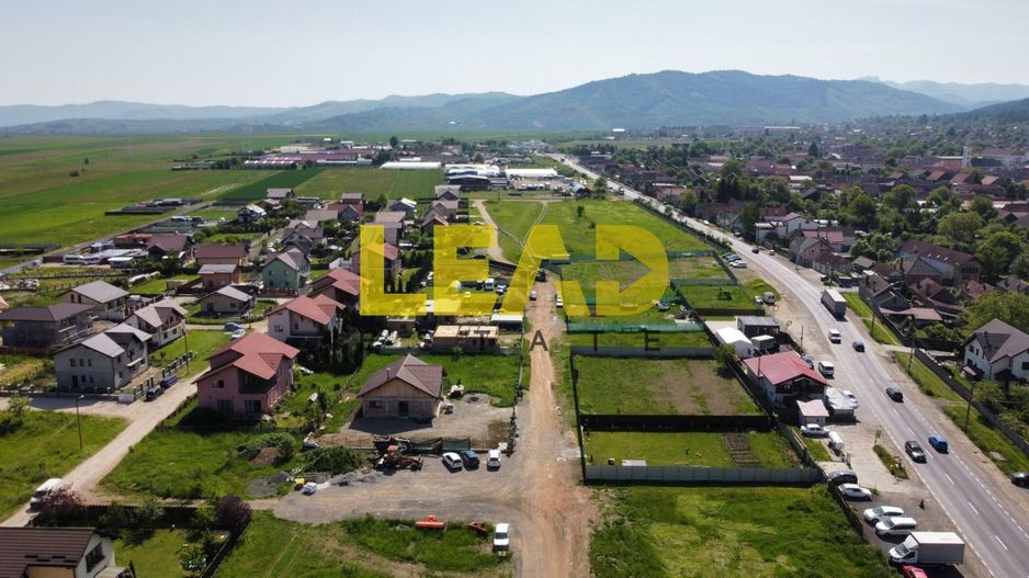 Teren intravilan 1108 mp Sacele, jud. Brasov - Poză 8