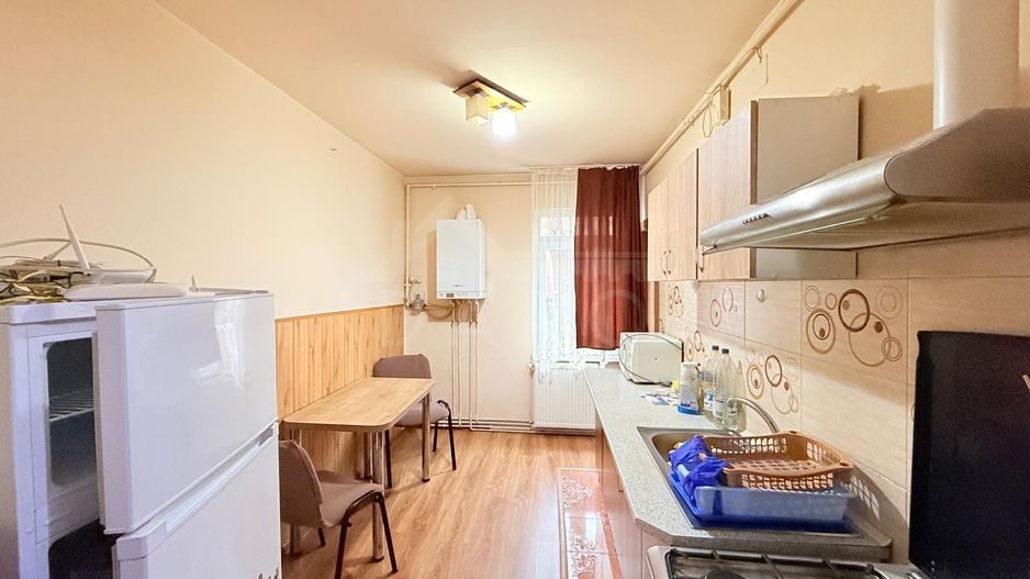 🏡 Apartament de închiriat– 2 camere decomandate | Str. Muncii |Parter - Poză 1