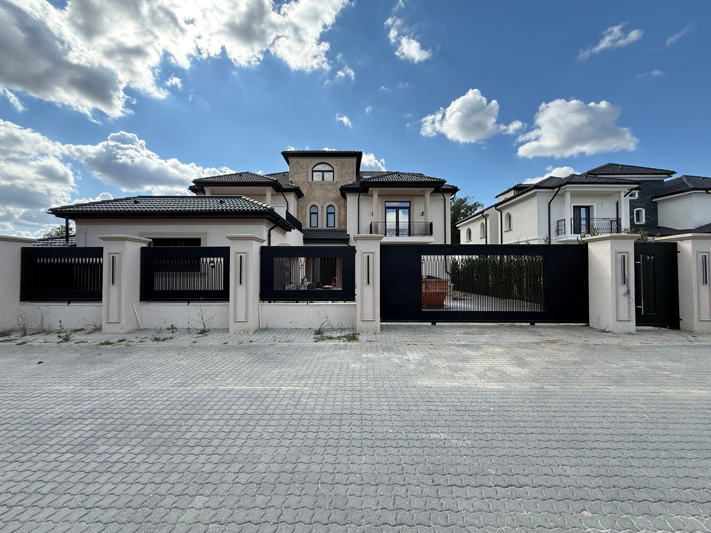 Vila Deosebita la Marginea Padurii Tunari | 548mp Utili |Teren 1.568mp - Poză 8