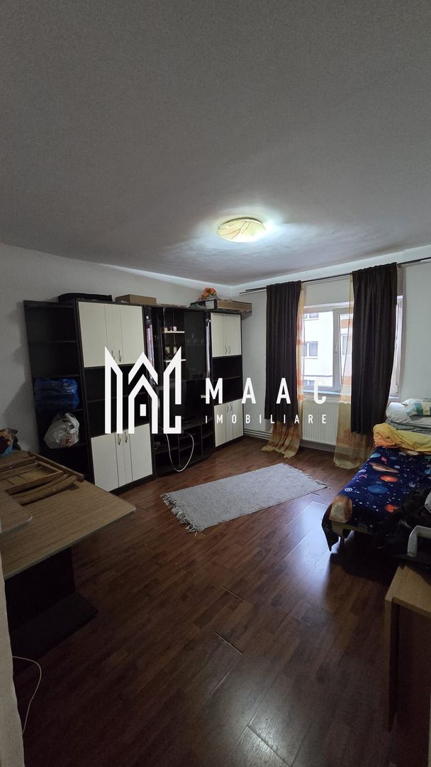 Garsoniera | Strand 2 | Etaj 1 | Boxa - Poză 1