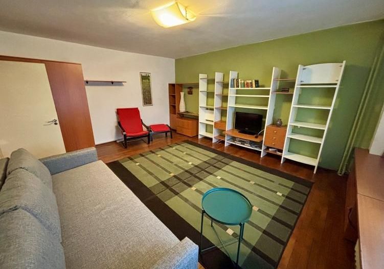 Apartament 2 camere, lux, metrou Izvor - Poză 1