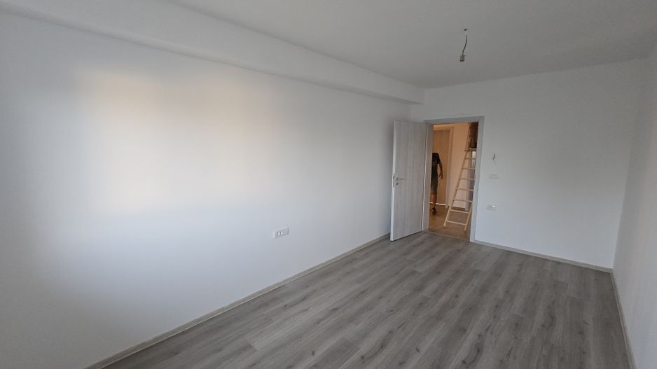 Sanandrei, Drum Asfaltat, Teren Generos, Buc Separata, 3 Dor, 2 Bai, dressing - Poză 17