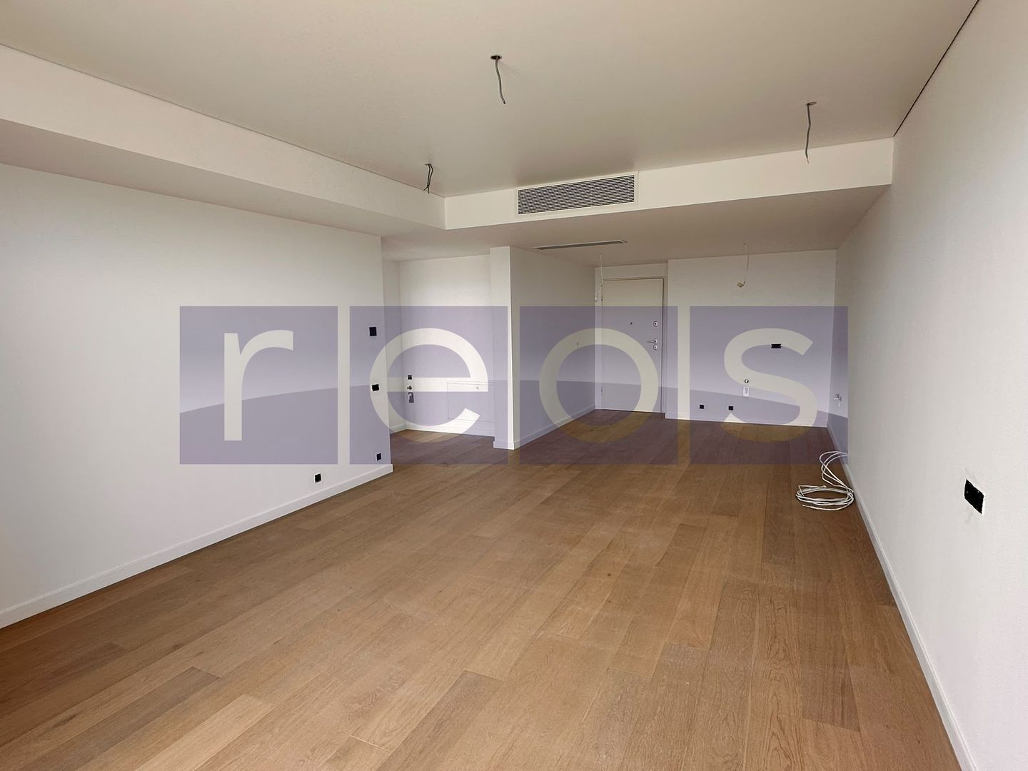 APARTAMENT DEOSEBIT 2 CAMERE | ONE HIGH DISTRICT | 57MP | TERASA 15MP - Poză 4